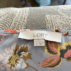 COPY - Women’s XL Loft Blouse